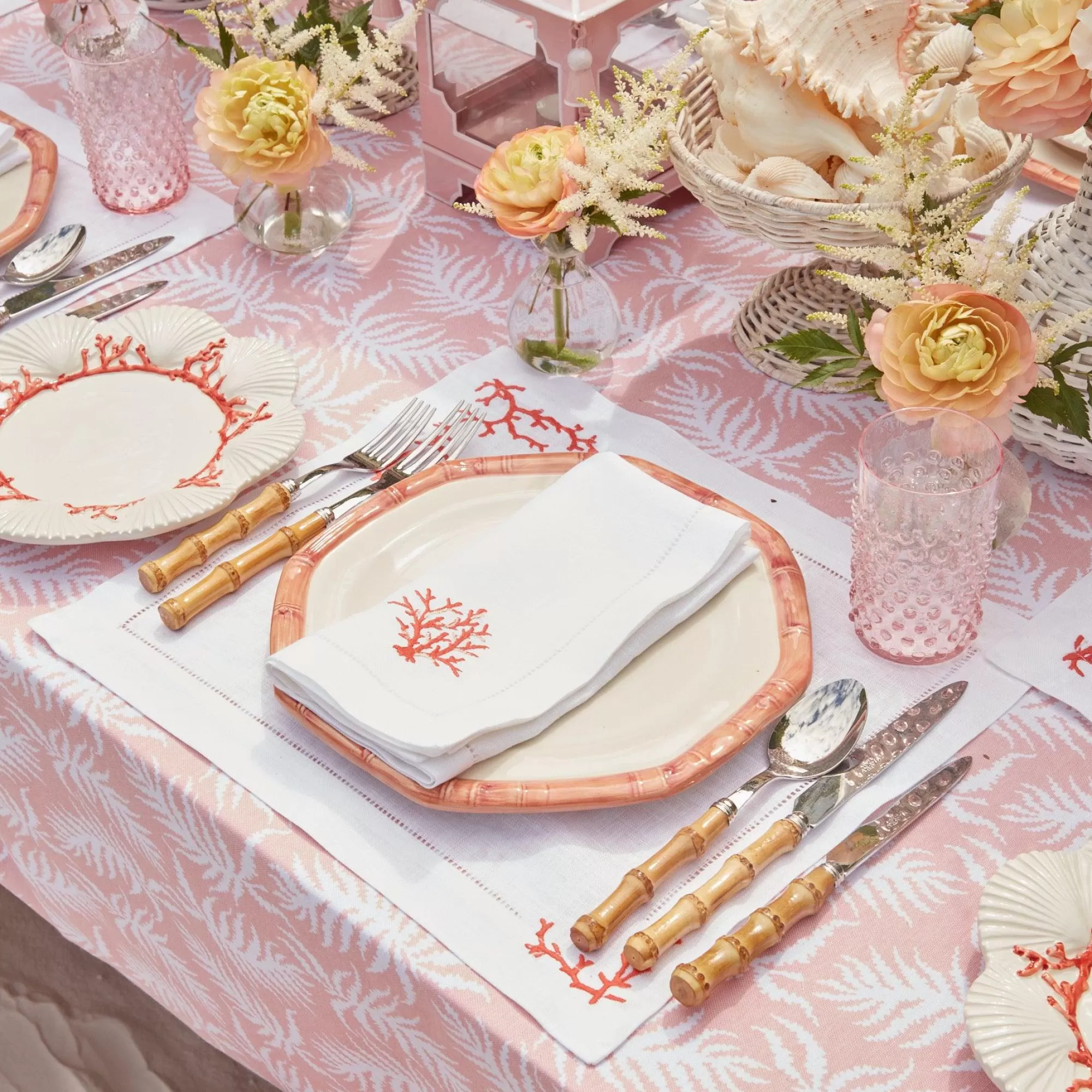 Cheap Coral Linen Placemats & Napkins (Set Of 4) Table Linen Sets