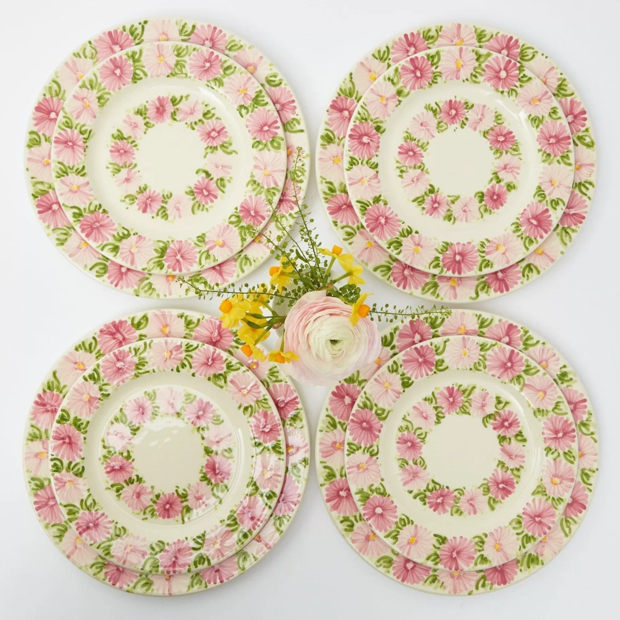 Flash Sale Dahlia Garland Dinner & Starter Plates (Set Of 8) Dinner Plates