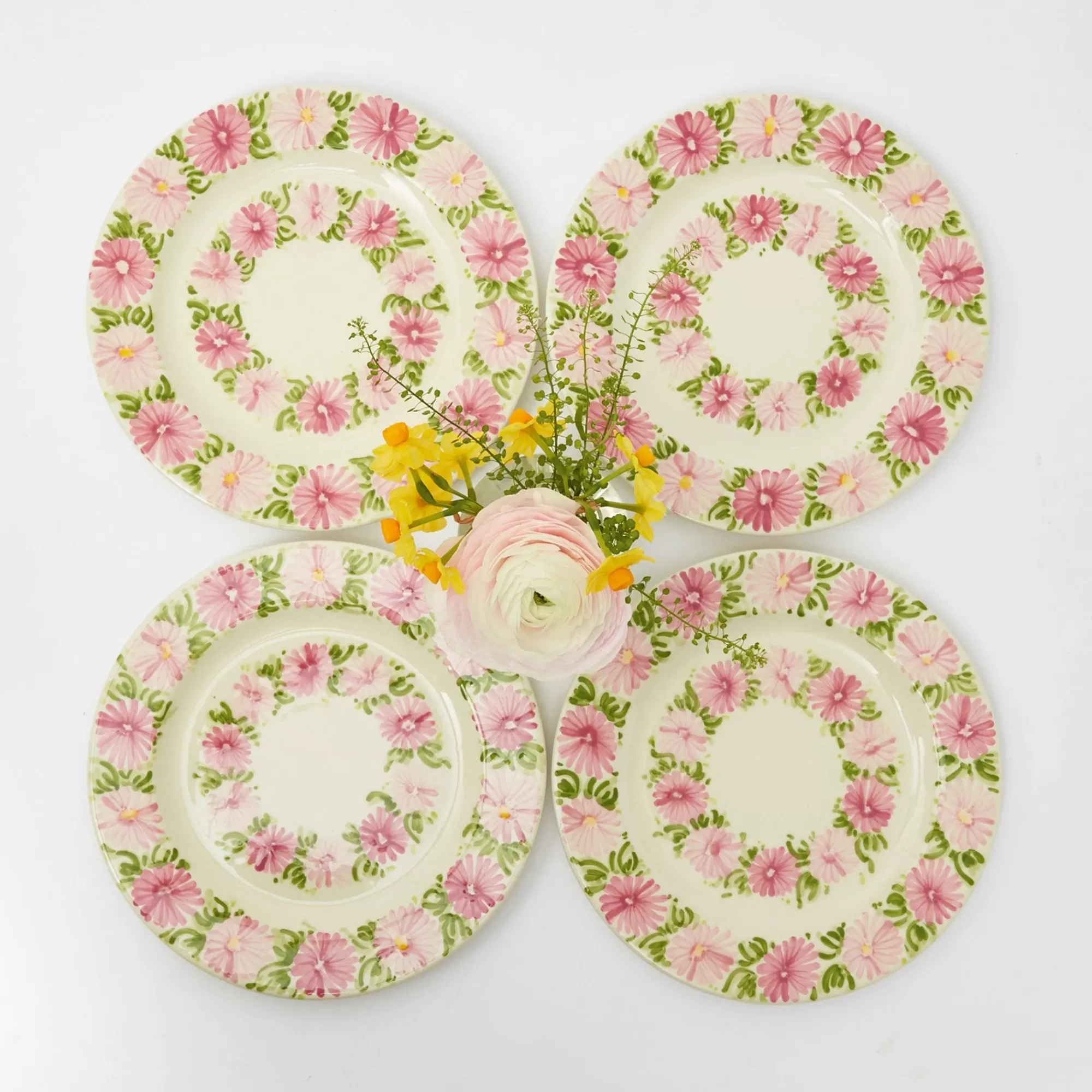 Best Dahlia Starter Plates (Set Of 4) Crockery Sets