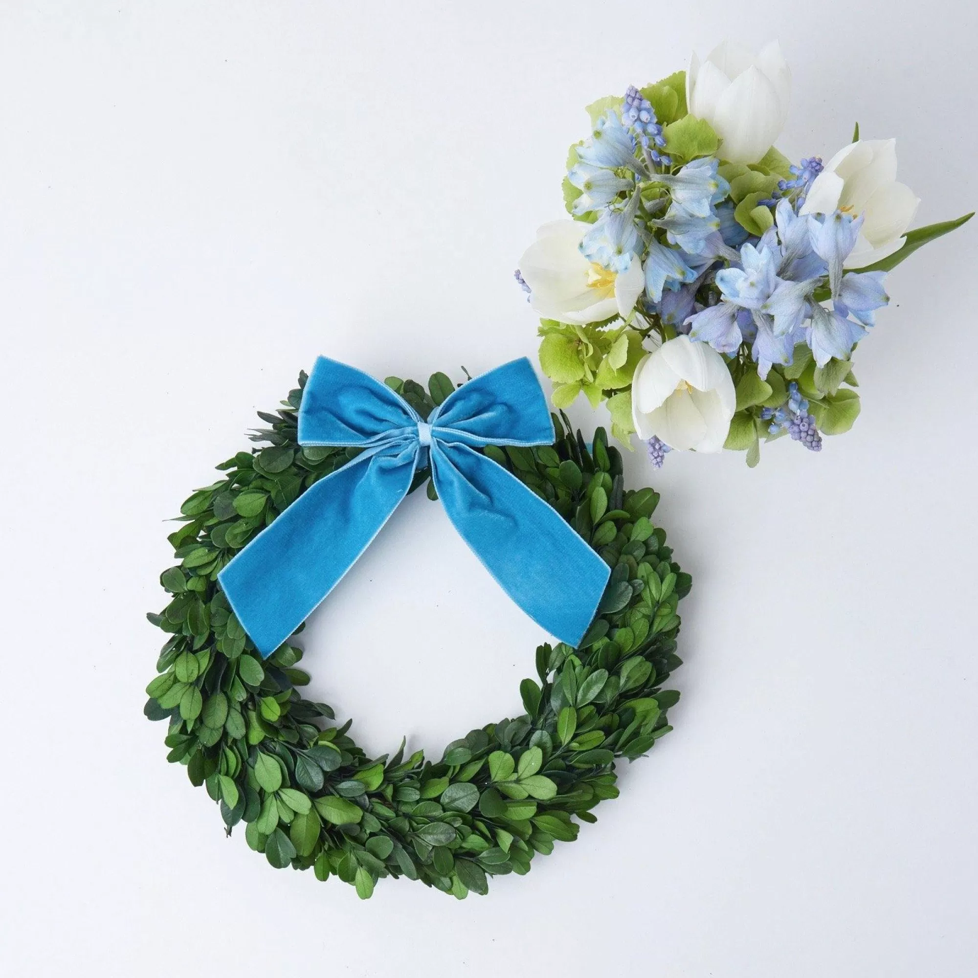 Flash Sale Large Blue Velvet Bow Napkin Rings, Bows & Wreaths