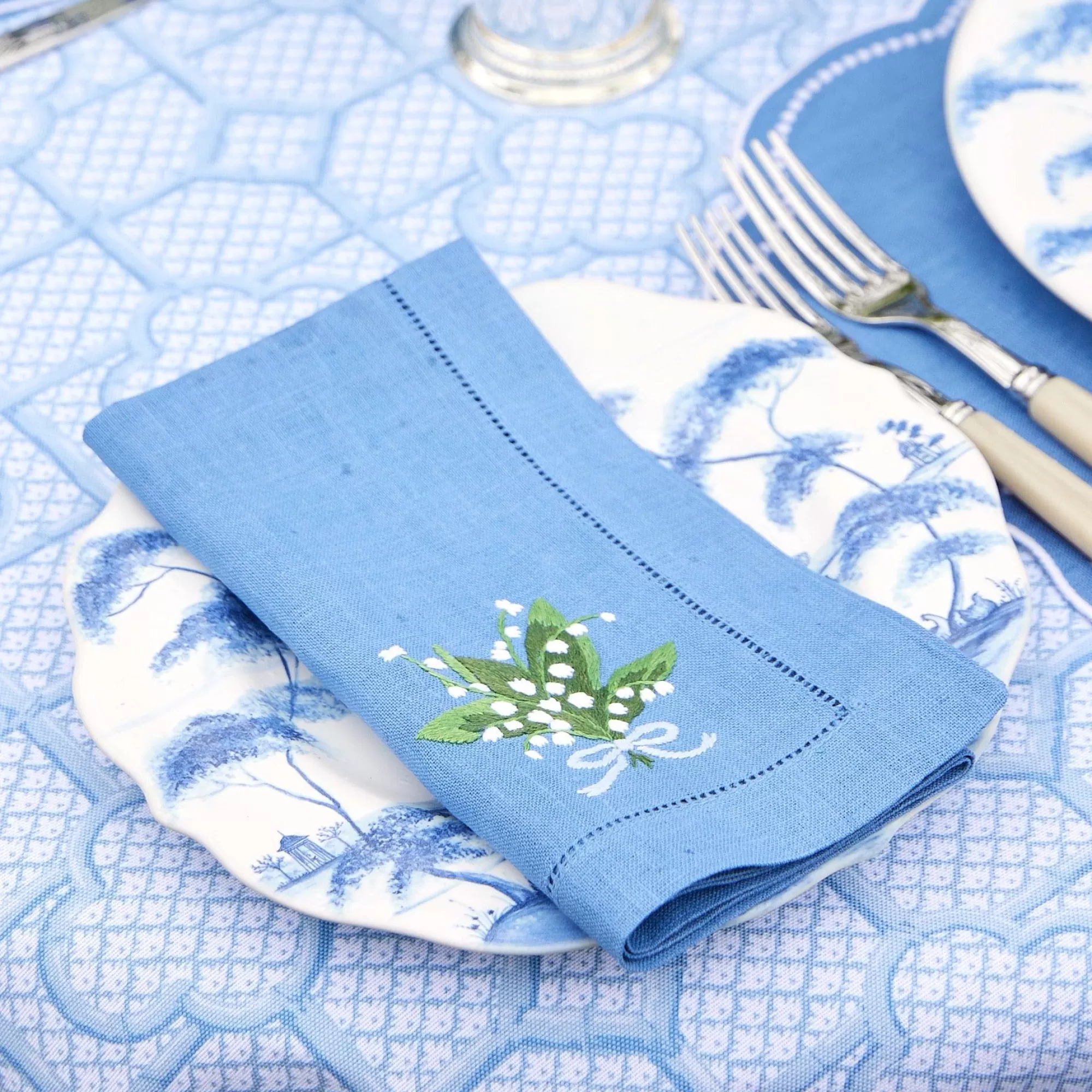 Cheap Lily Of The Valley Napkins (Set Of 4) Napkins