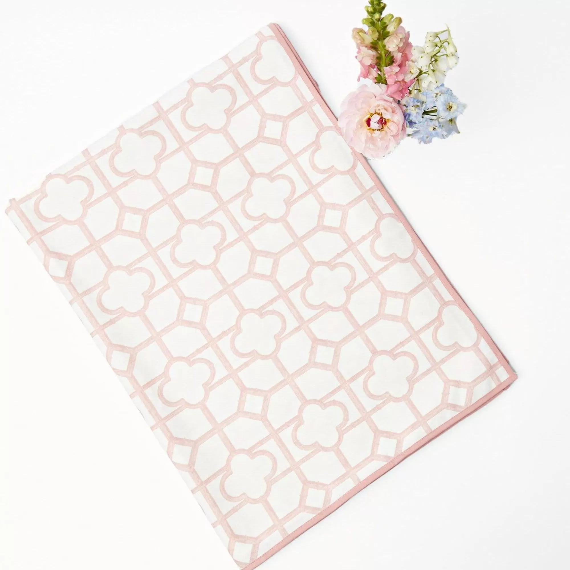 Best Pink Bamboo Tablecloth Tablecloths