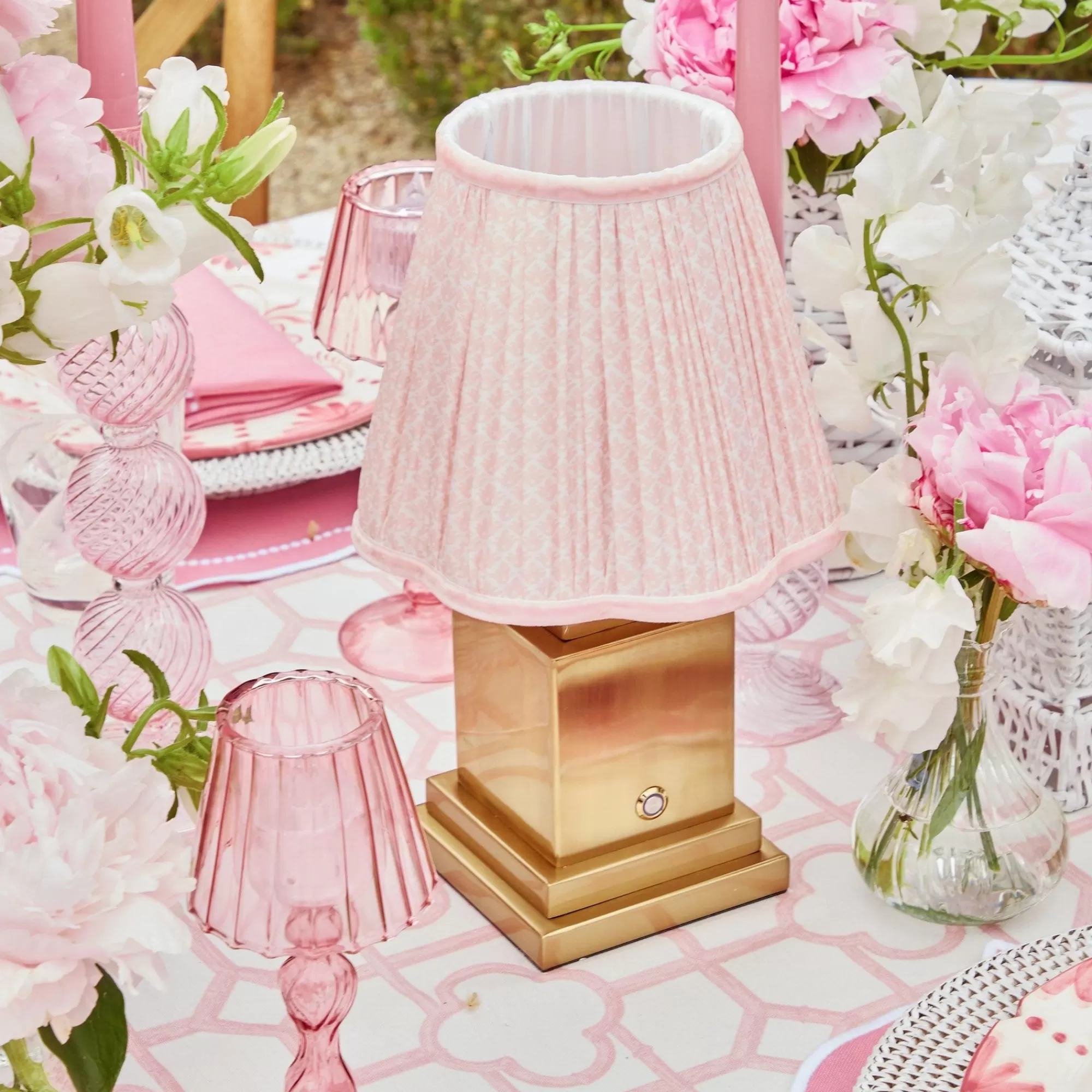 Clearance Pink Lotus Lampshade Lamps & Lighting