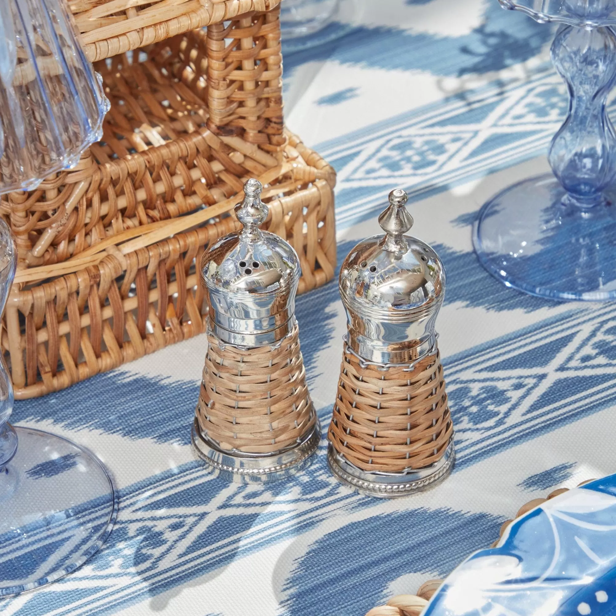 New Rattan Salt & Pepper Set Rattan Tableware