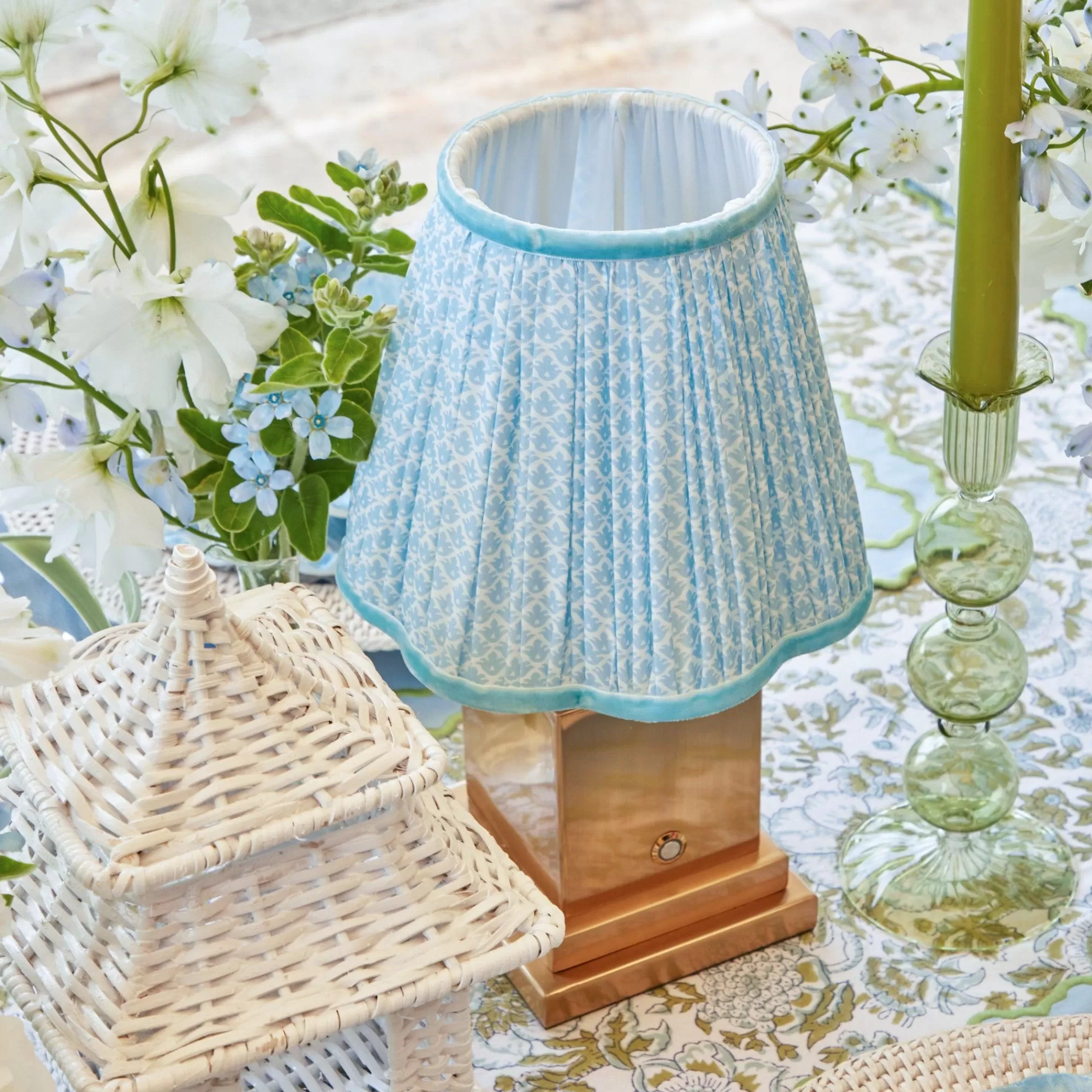 Discount Rechargeable Lamp With Baby Blue Lotus Lampshade Lamps & Lighting