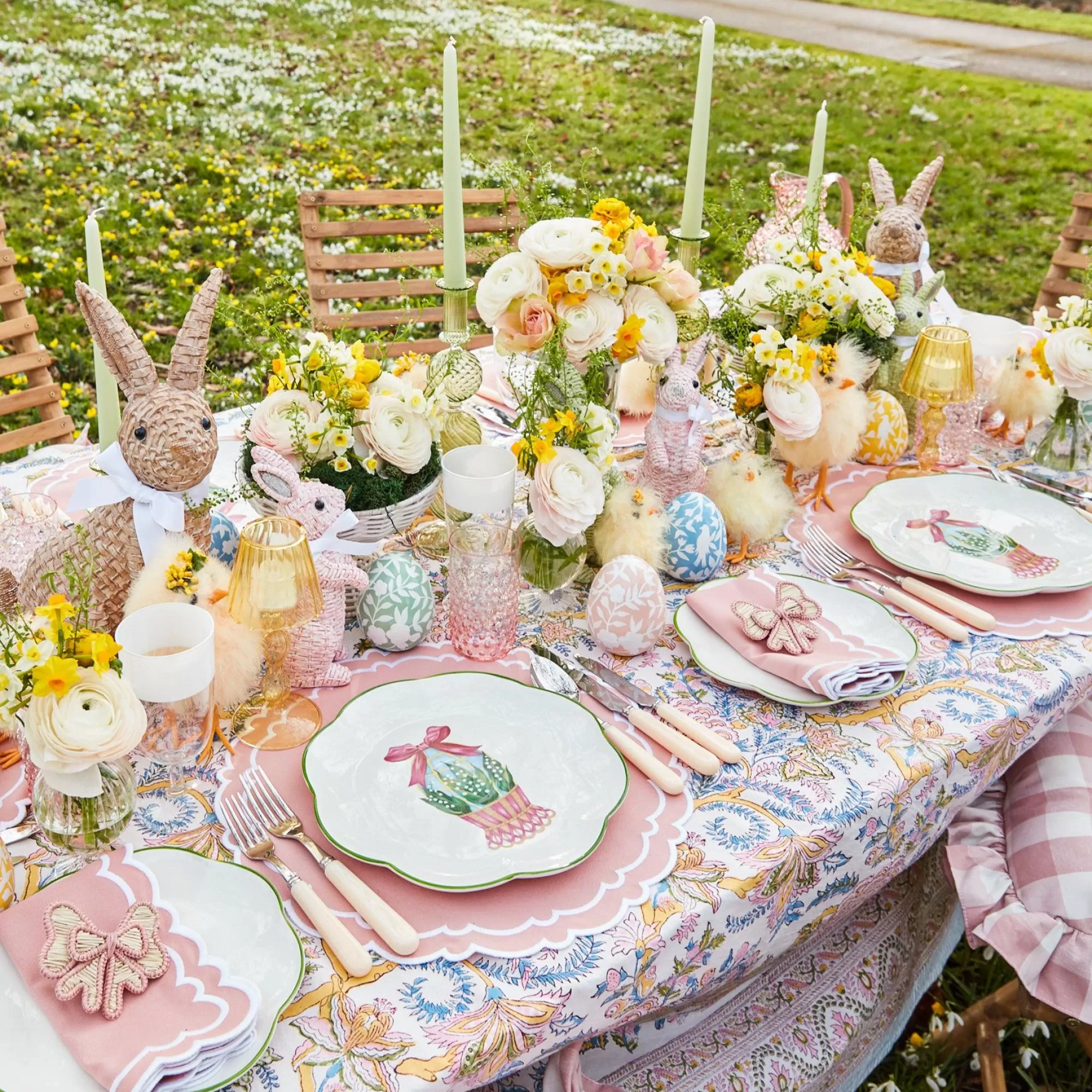 Best Scalloped Easter Dinner & Starter Plate (Set Of 8) Dinner Plates