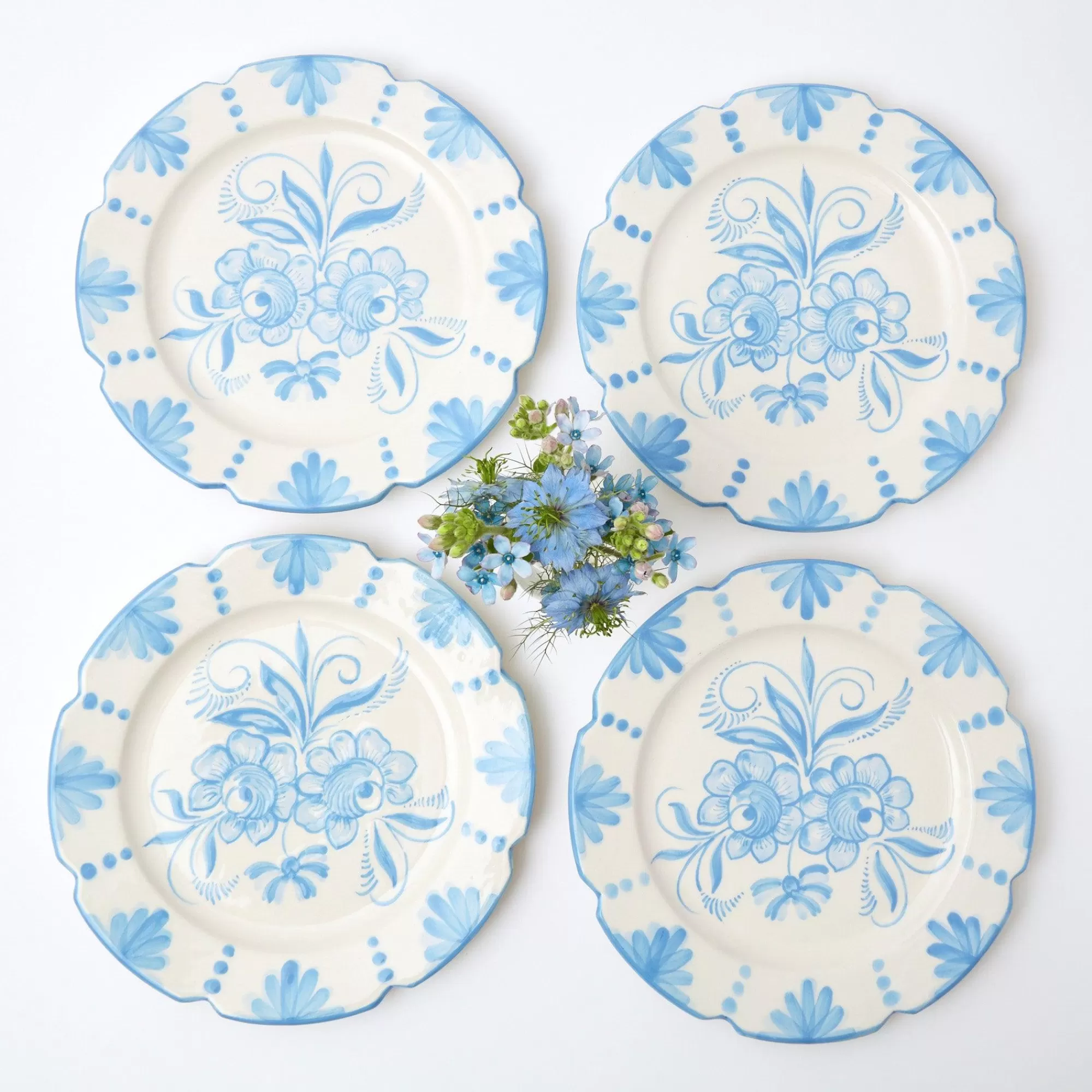 Best Seville Blue Gardenia Dinner Plate (Set Of 4) Crockery Sets