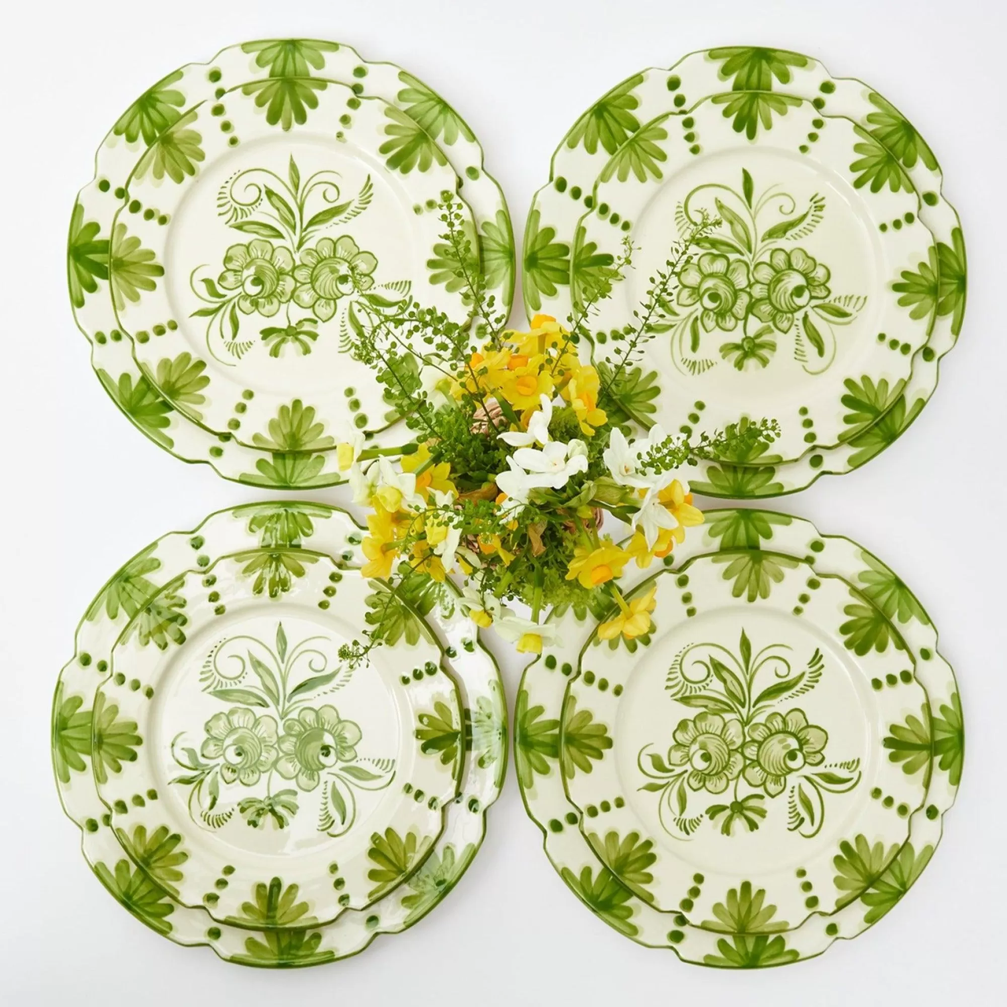 Fashion Seville Green Gardenia Dinner & Starter Plates (Set Of 8) Crockery Sets