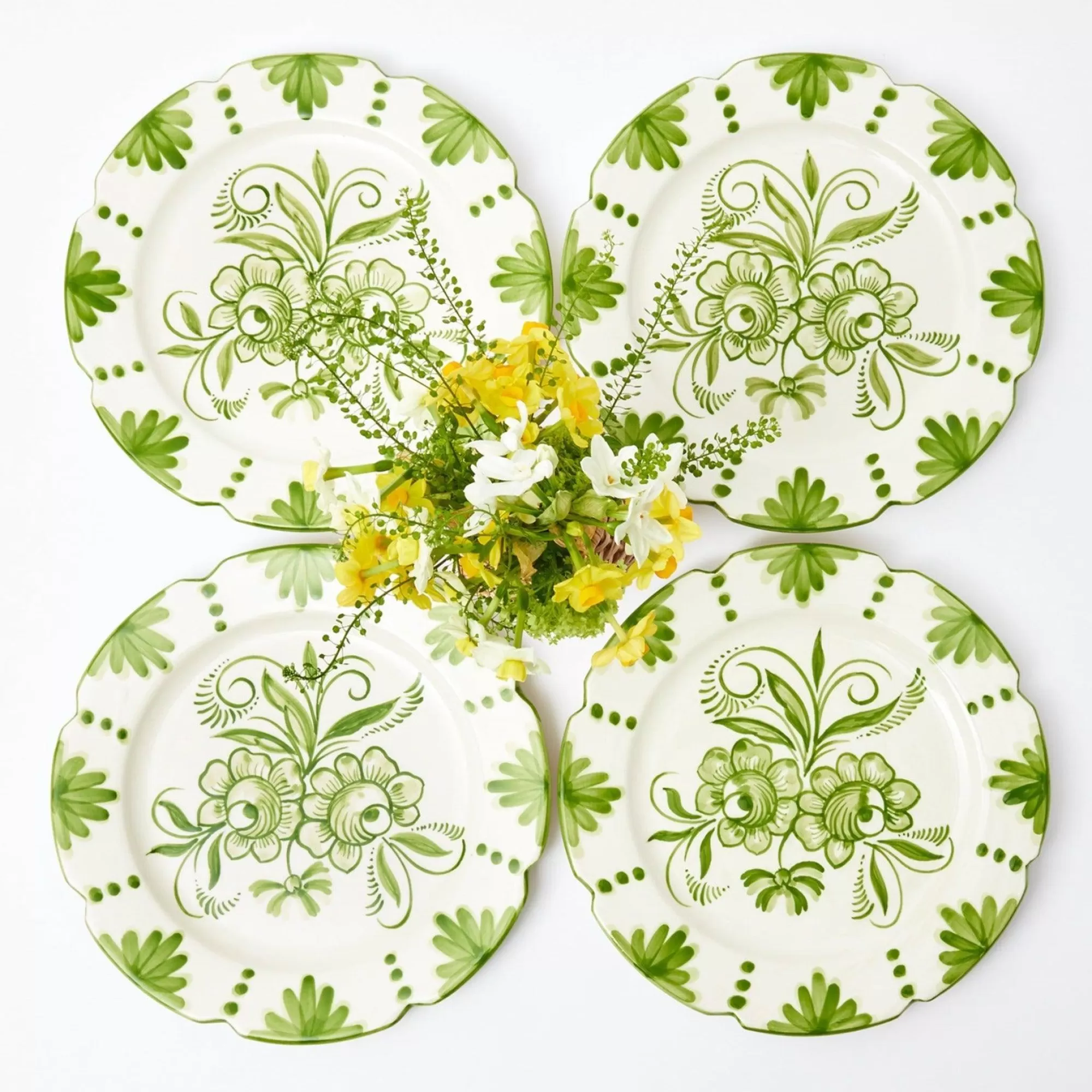 Cheap Seville Green Gardenia Dinner Plates (Set Of 4) Crockery Sets