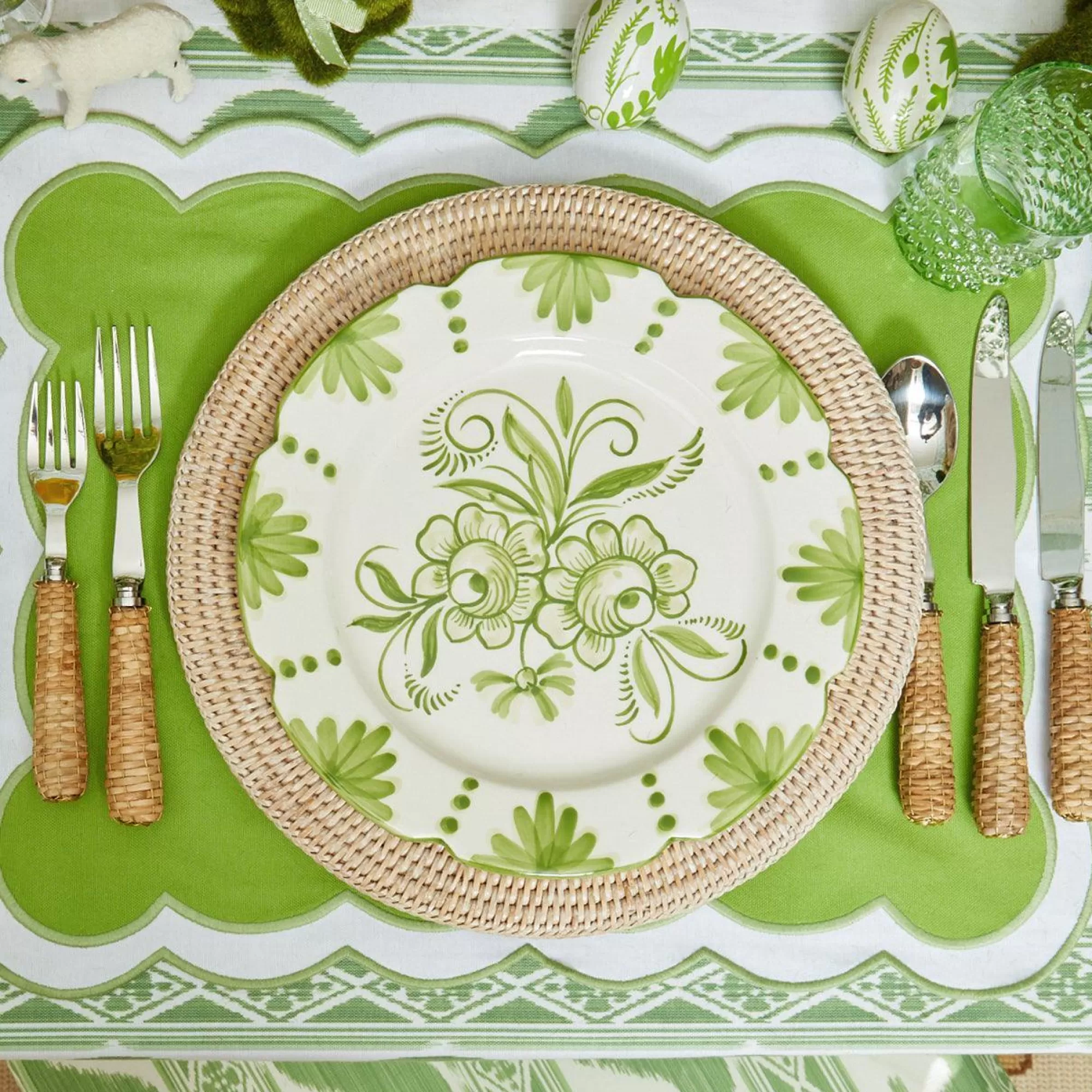 Fashion Seville Green Gardenia Dinner Plates (Set Of 4) Dinner Plates