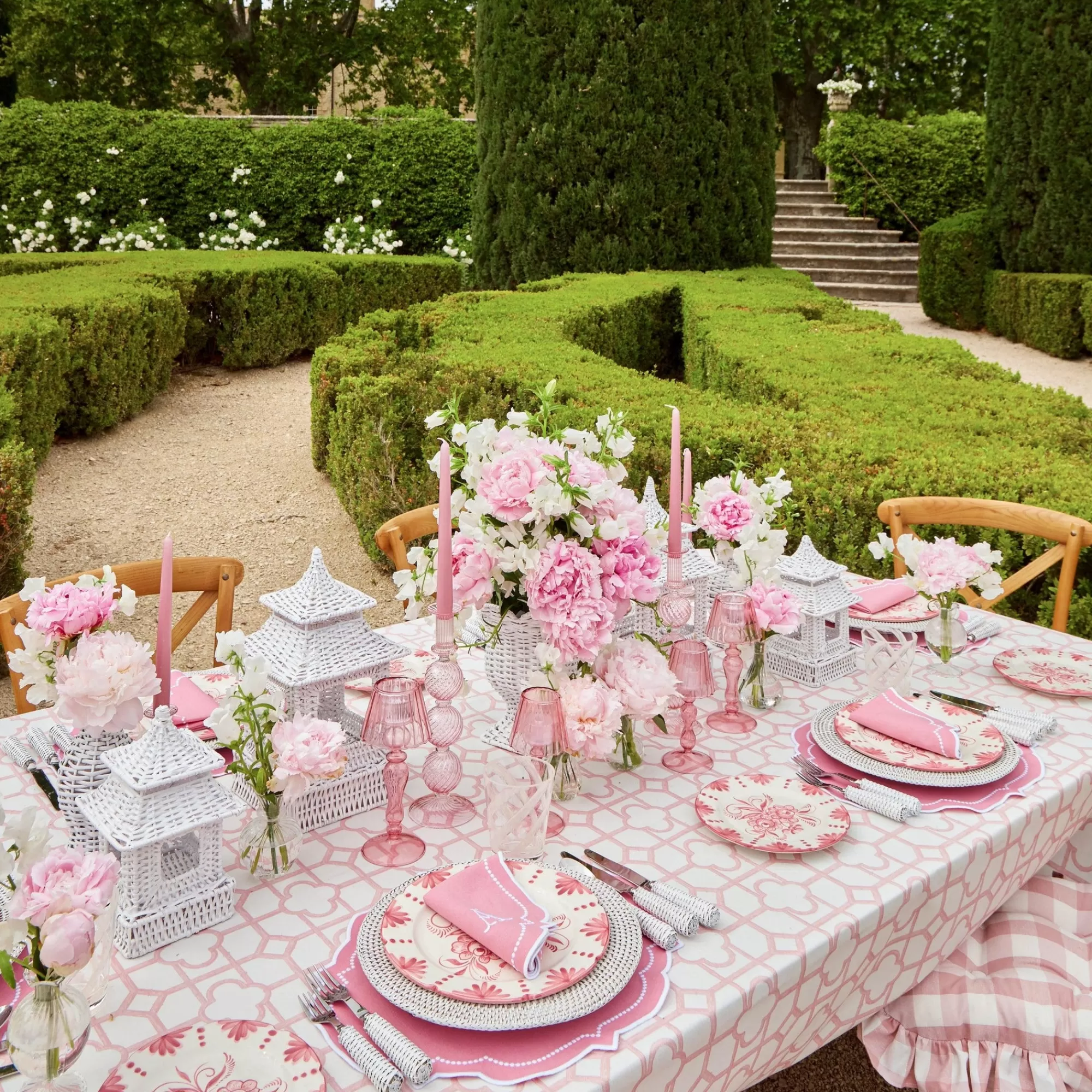 Clearance Seville Pink Gardenia Starter Plate (Set Of 4) Crockery Sets