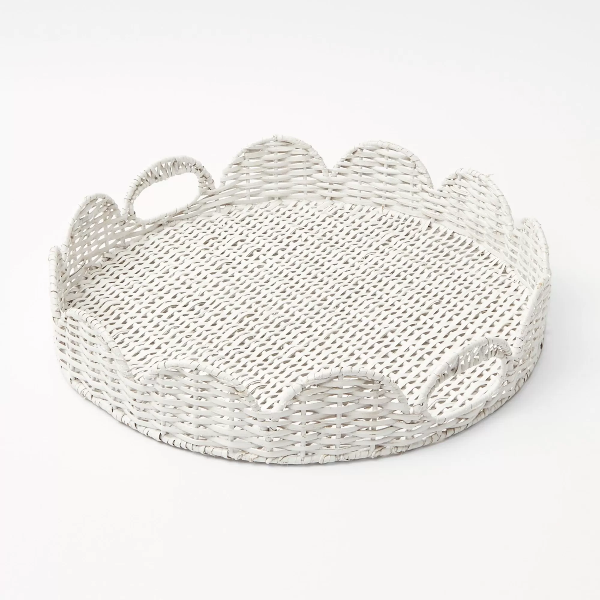 Cheap White Round Scalloped Rattan Tray Rattan Tableware